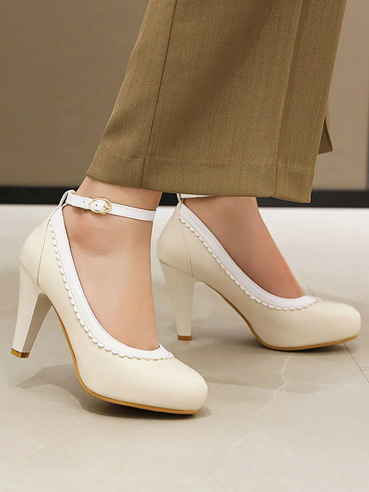 Aprikose VINTAGE ROUND HOHE ABSATZ SCHUHE - Image 3